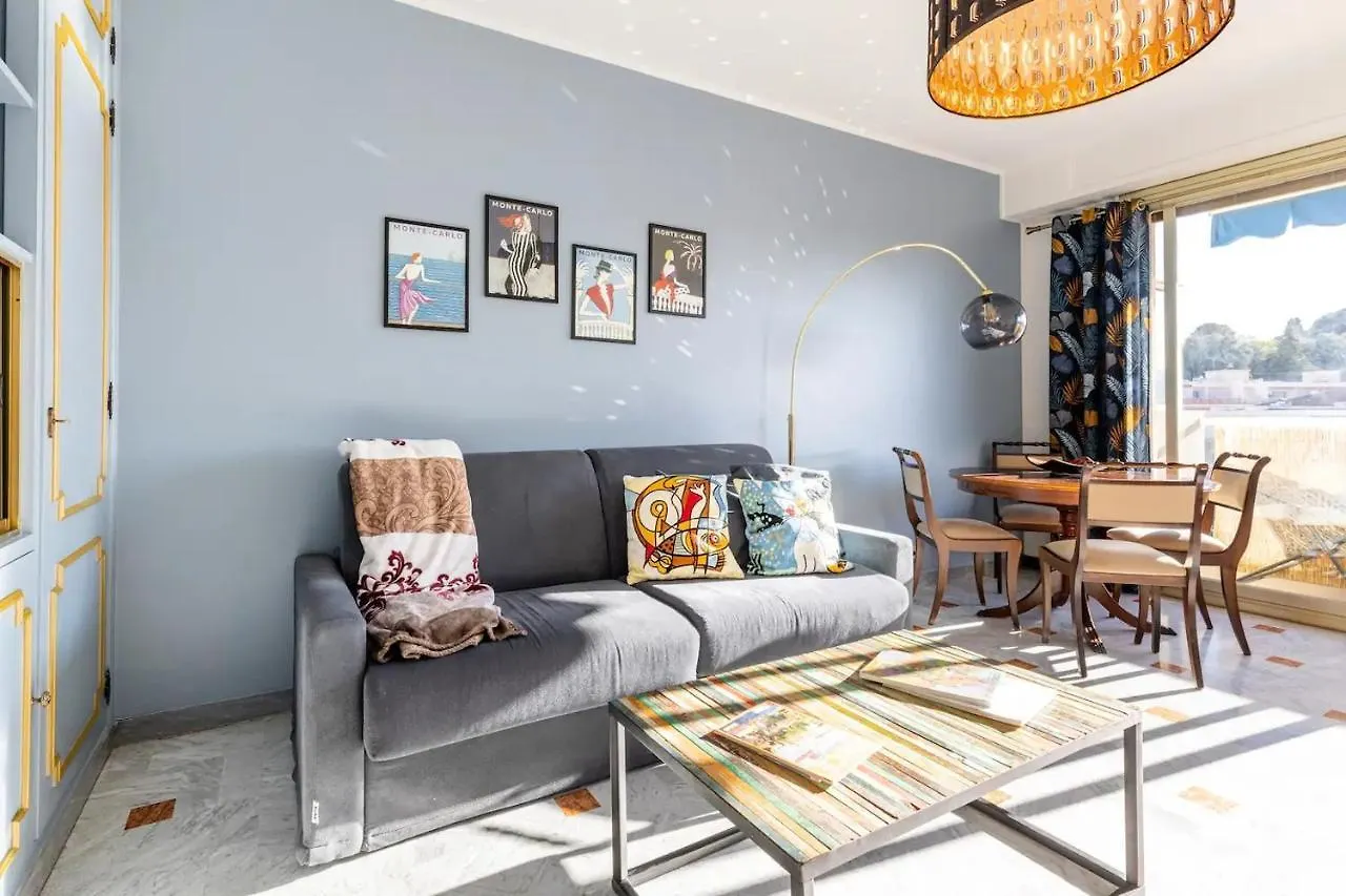 Apartamento Eat - Sleep - Wander Chic And Cosy Flat Niza 0*,
